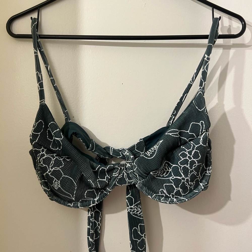 Tai Swim Pua SET